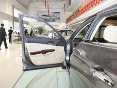 2011款 3.5L 自动 旗舰版 5座