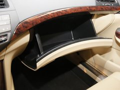 2011款 3.5L 自动 旗舰版 5座