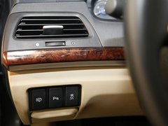 2011款 3.5L 自动 旗舰版 5座