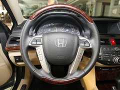 2011款 3.5L 自动 旗舰版 5座