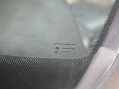 2011款 3.5L 自动 旗舰版 5座