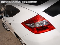 2011款 3.5L 自动 旗舰版 5座