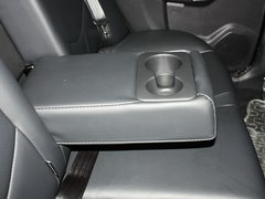 2011款 1.6L 自动 Premium
