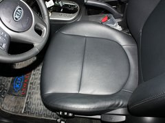 2011款 1.6L 自动 Premium