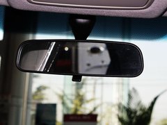 2011款 1.6L 自动 Premium