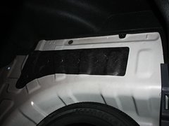 2011款 1.6L 自动 Premium