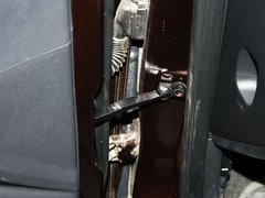2011款 1.6L 自动 Premium