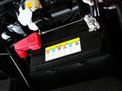 2011款 1.6L 自动 Premium