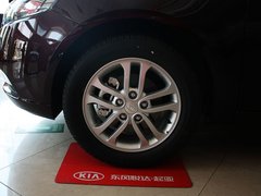 2011款 1.6L 自动 Premium