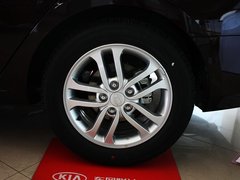 2011款 1.6L 自动 Premium