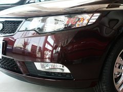 2011款 1.6L 自动 Premium