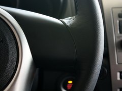 2011款 1.6L 自动 Premium