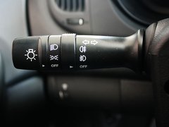 2011款 1.6L 自动 Premium