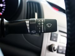 2011款 1.6L 自动 Premium