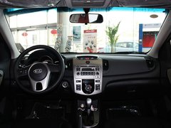 2011款 1.6L 自动 Premium
