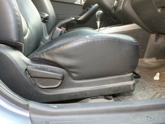 2011款 1.6L 自动 Premium