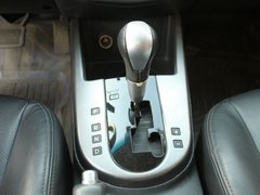 2011款 1.6L 自动 Premium