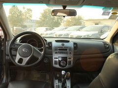 2011款 1.6L 自动 Premium