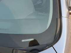 2011款 1.6L 自动 Premium