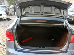 2011款 1.6L 自动 Premium