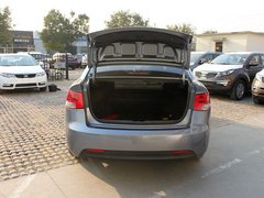 2011款 1.6L 自动 Premium