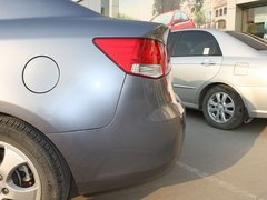 2011款 1.6L 自动 Premium