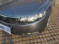 2011款 1.6L 自动 Premium