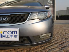 2011款 1.6L 自动 Premium