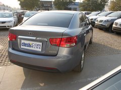 2011款 1.6L 自动 Premium