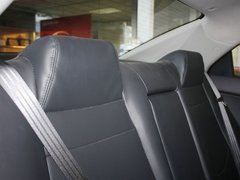 2011款 1.6L 自动 Premium
