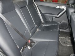 2011款 1.6L 自动 Premium