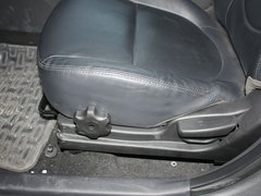2011款 1.6L 自动 Premium