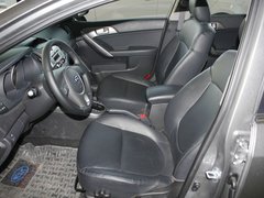 2011款 1.6L 自动 Premium