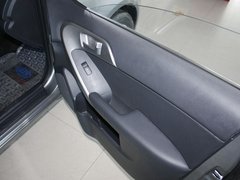 2011款 1.6L 自动 Premium