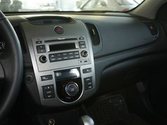2011款 1.6L 自动 Premium