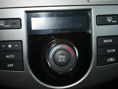 2011款 1.6L 自动 Premium