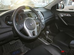 2011款 1.6L 自动 Premium