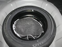 2011款 1.6L 自动 Premium
