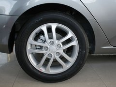 2011款 1.6L 自动 Premium