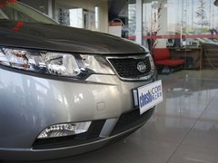 2011款 1.6L 自动 Premium