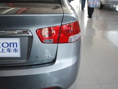 2011款 1.6L 自动 Premium