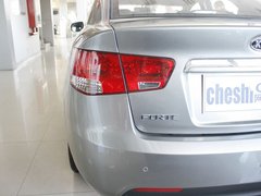 2011款 1.6L 自动 Premium