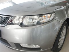 2011款 1.6L 自动 Premium
