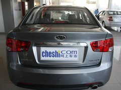 2011款 1.6L 自动 Premium