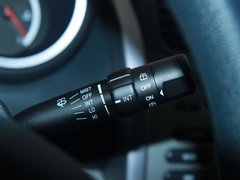2011款 1.3 手动 运动型