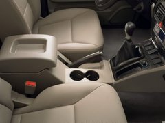 2010款 2.0T 手动 精英型 5座