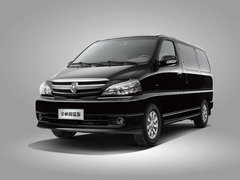 2010款 尊领 2.4L 手动 经典型 7/9座 国四