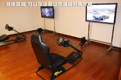 2011款 318i 2.0L 自动领先型