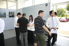 2011款 318i 2.0L 自动领先型