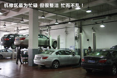 2011款 318i 2.0L 自动领先型